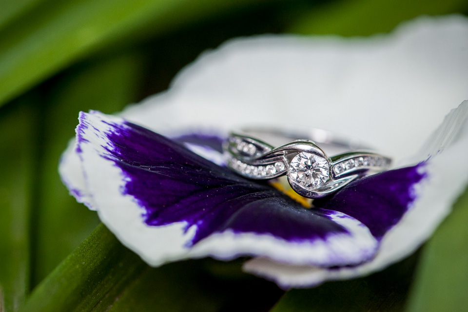 engagement-ring-violet