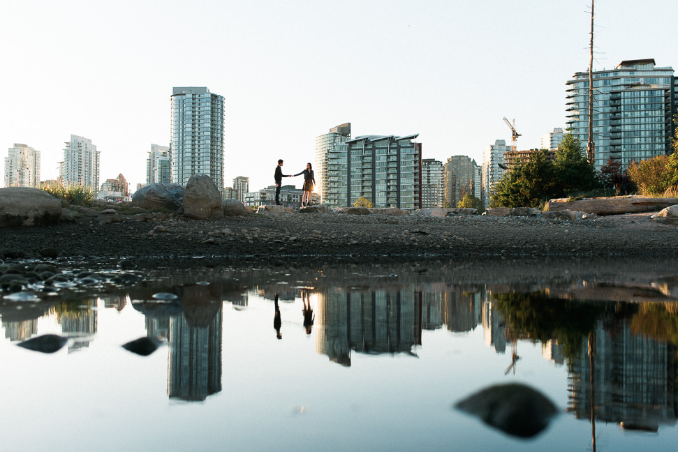 Vancouver-wedding-engagement-photographer