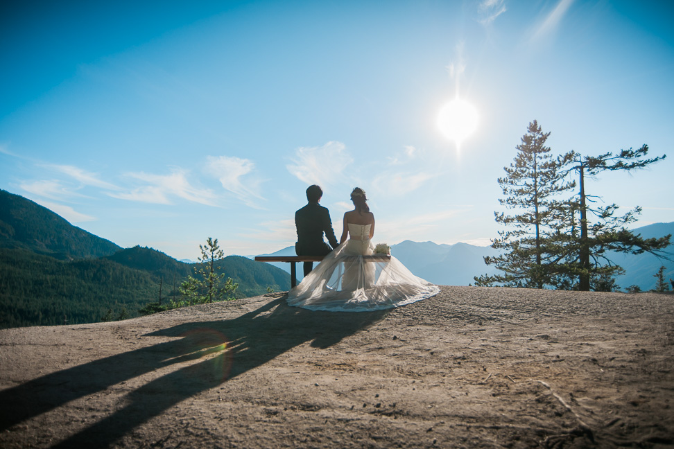 mountain-adventure-bride-groom